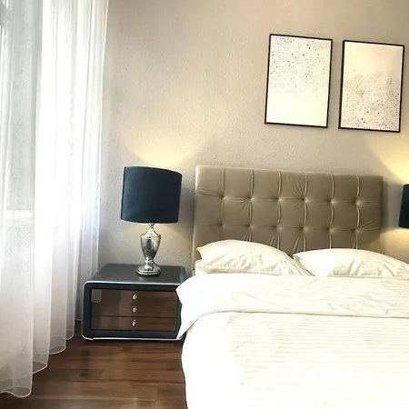 куліша 41, помешкання в центрі біля тц форум *