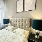 куліша 41, помешкання в центрі біля тц форум Apartament Lwów
