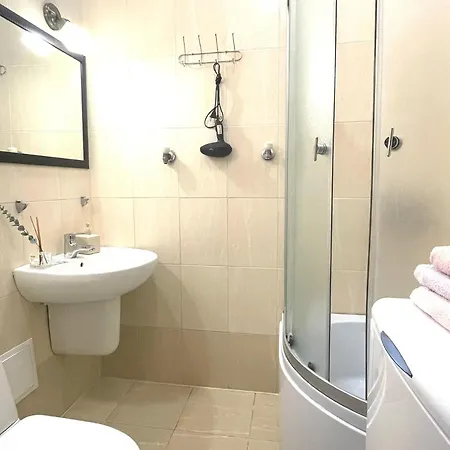 куліша 41, помешкання в центрі біля тц форум *