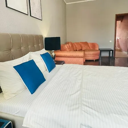 куліша 41, помешкання в центрі біля тц форум *